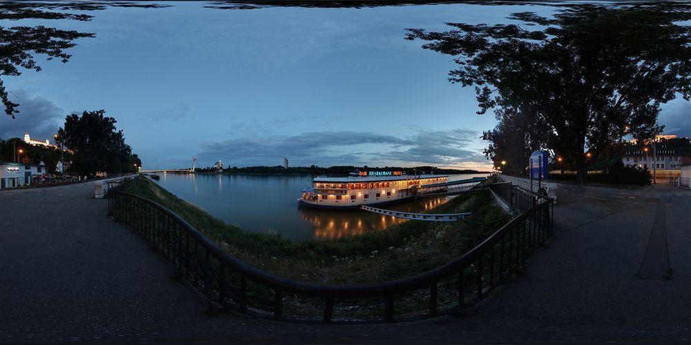 Botel Marina Bratislava Luaran gambar