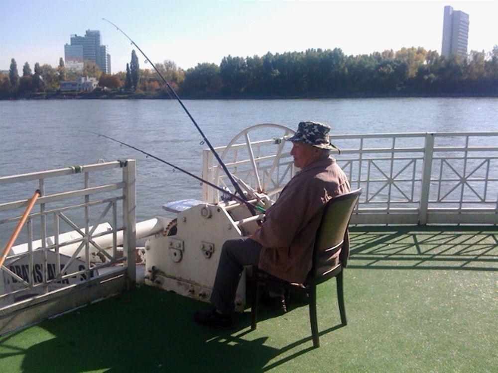 Botel Marina Bratislava Luaran gambar